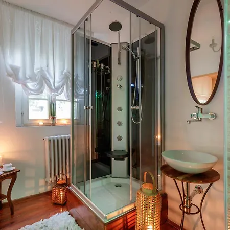 Lorena, A Vintage With Indoor Pool カパンノリ