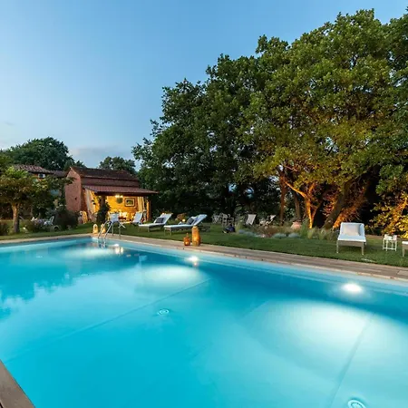Lorena, A Vintage With Indoor Pool Villa