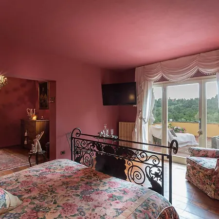 Villa Lorena, A Vintage With Indoor Pool *