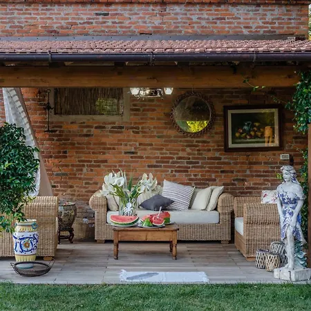 Lorena, A Vintage With Indoor Pool *